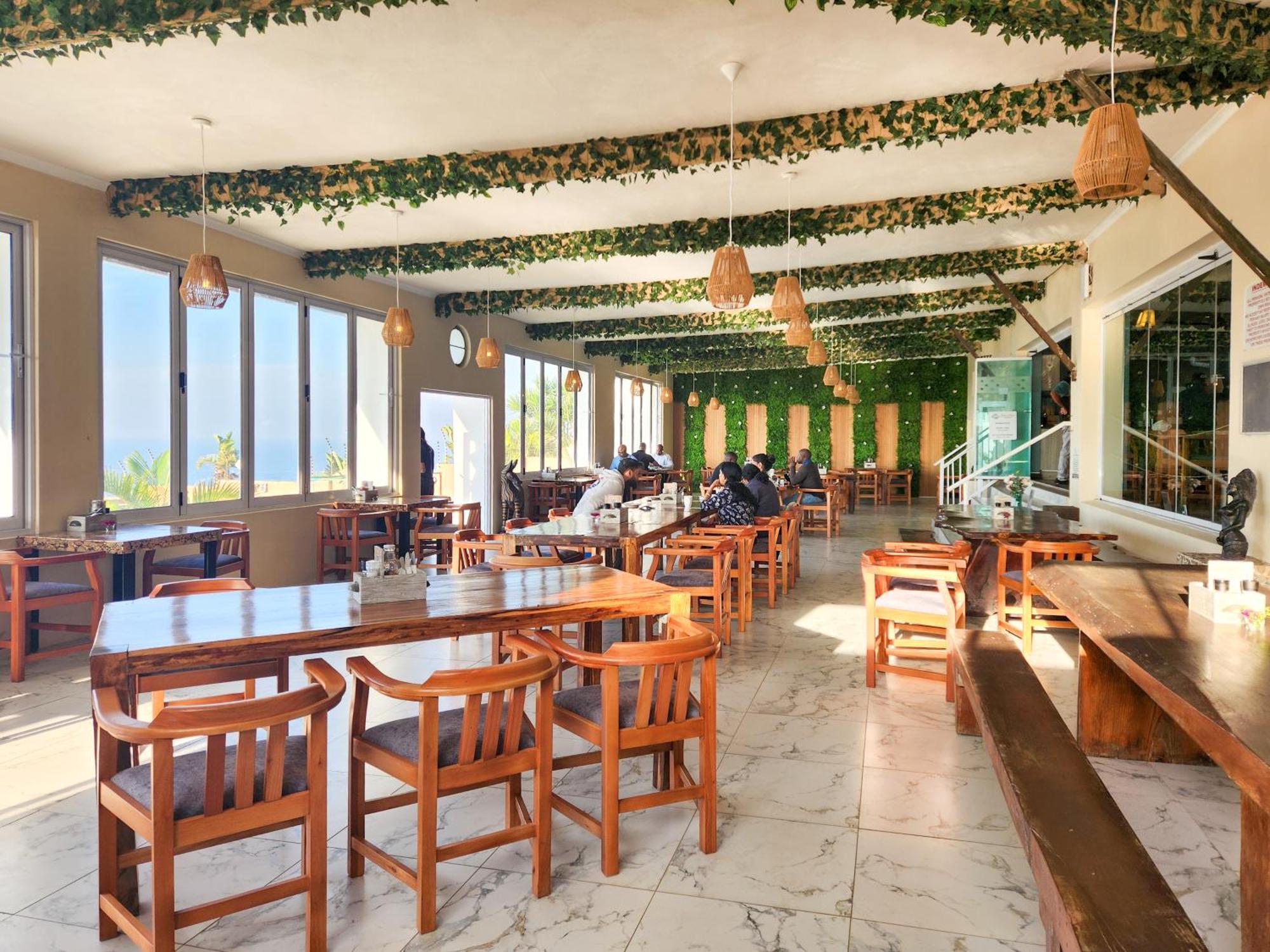 305 Guest House 아만짐토티 외부 사진